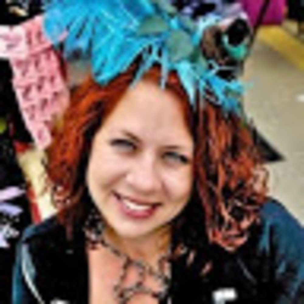 Meet your Posher, Polly